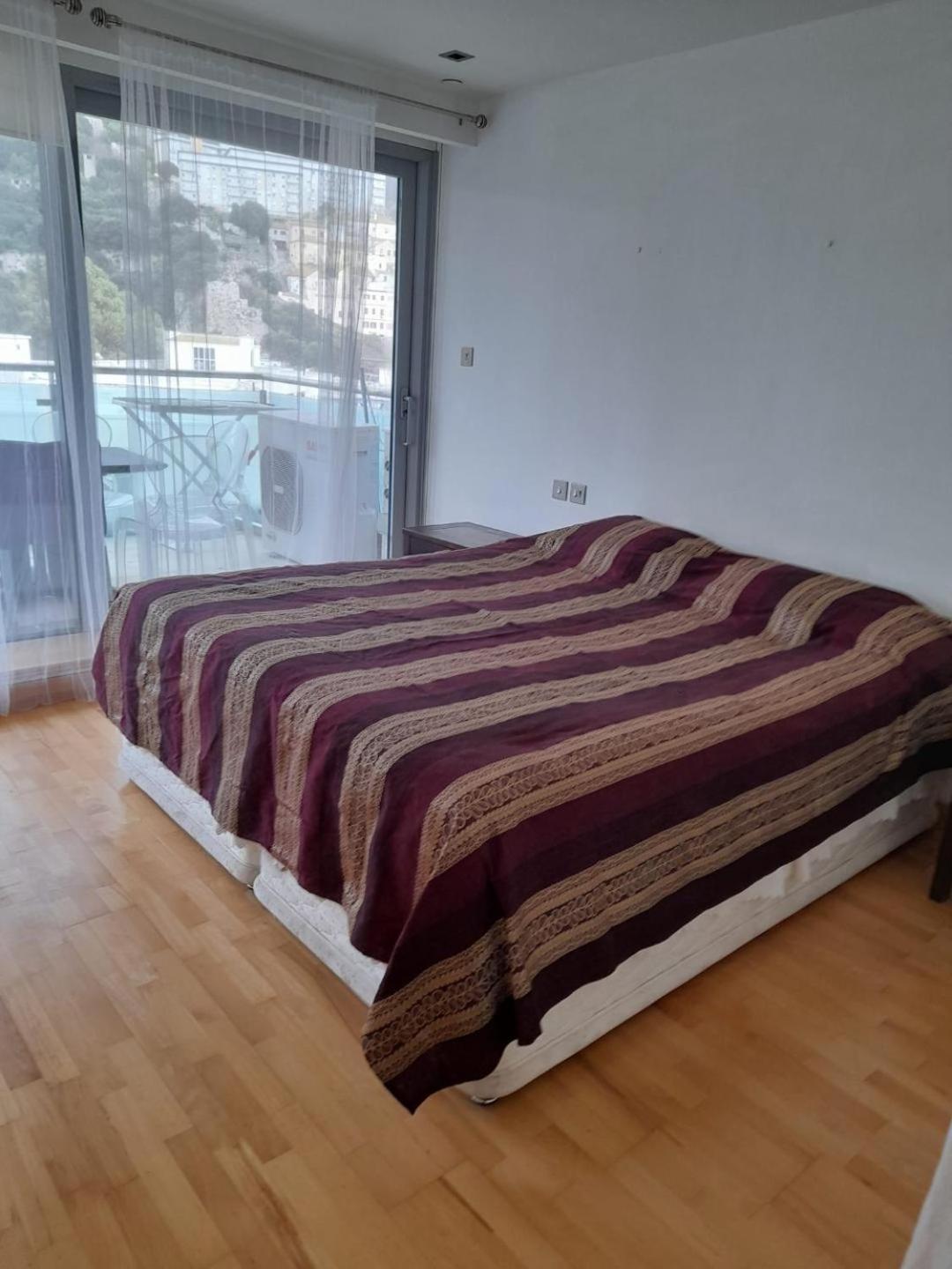 Three Bedroom Flat At Ocean Village Γιβραλτάρ Εξωτερικό φωτογραφία